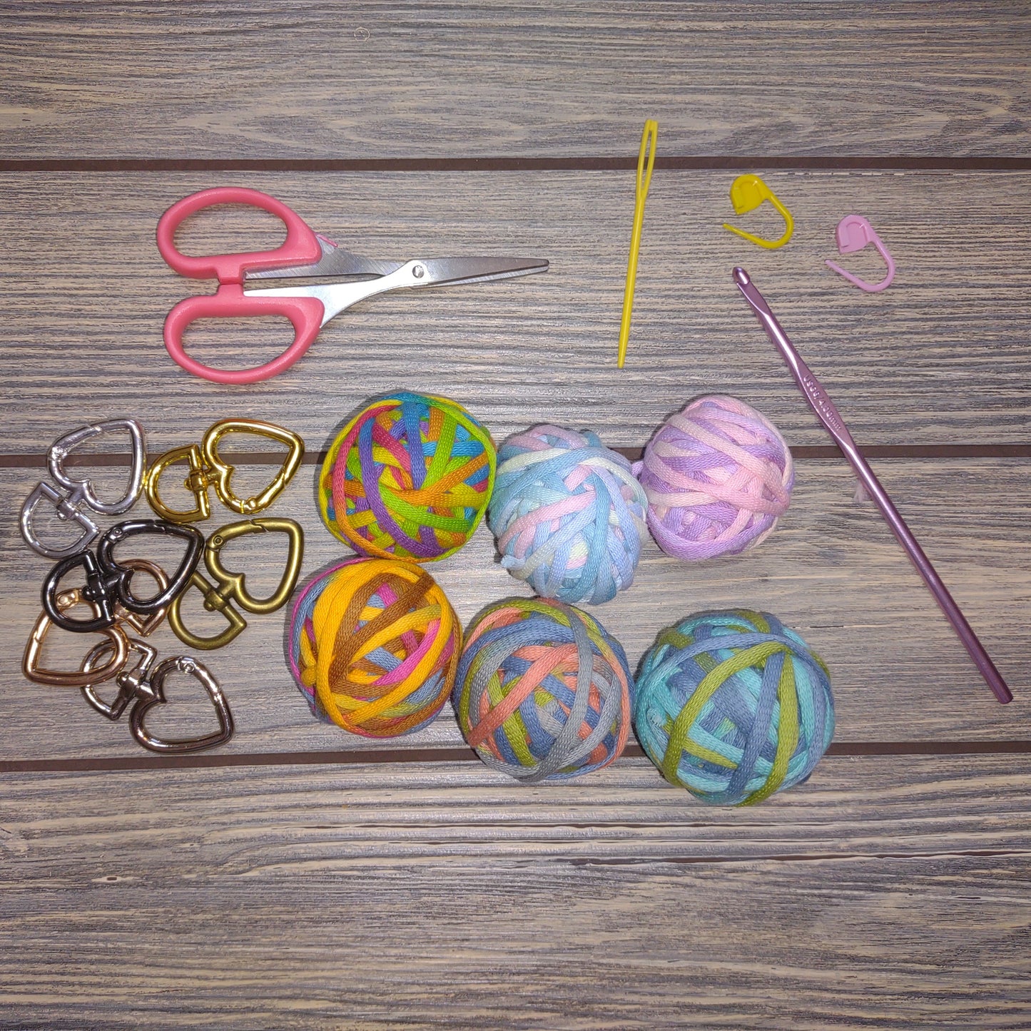 Diy crochet lip balm holder kit
