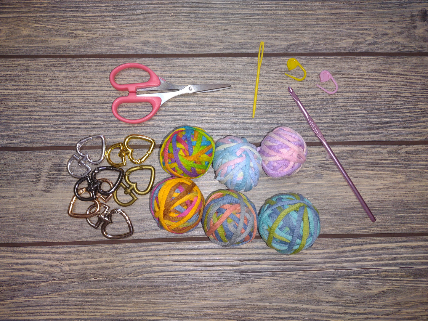 Diy crochet lip balm holder kit
