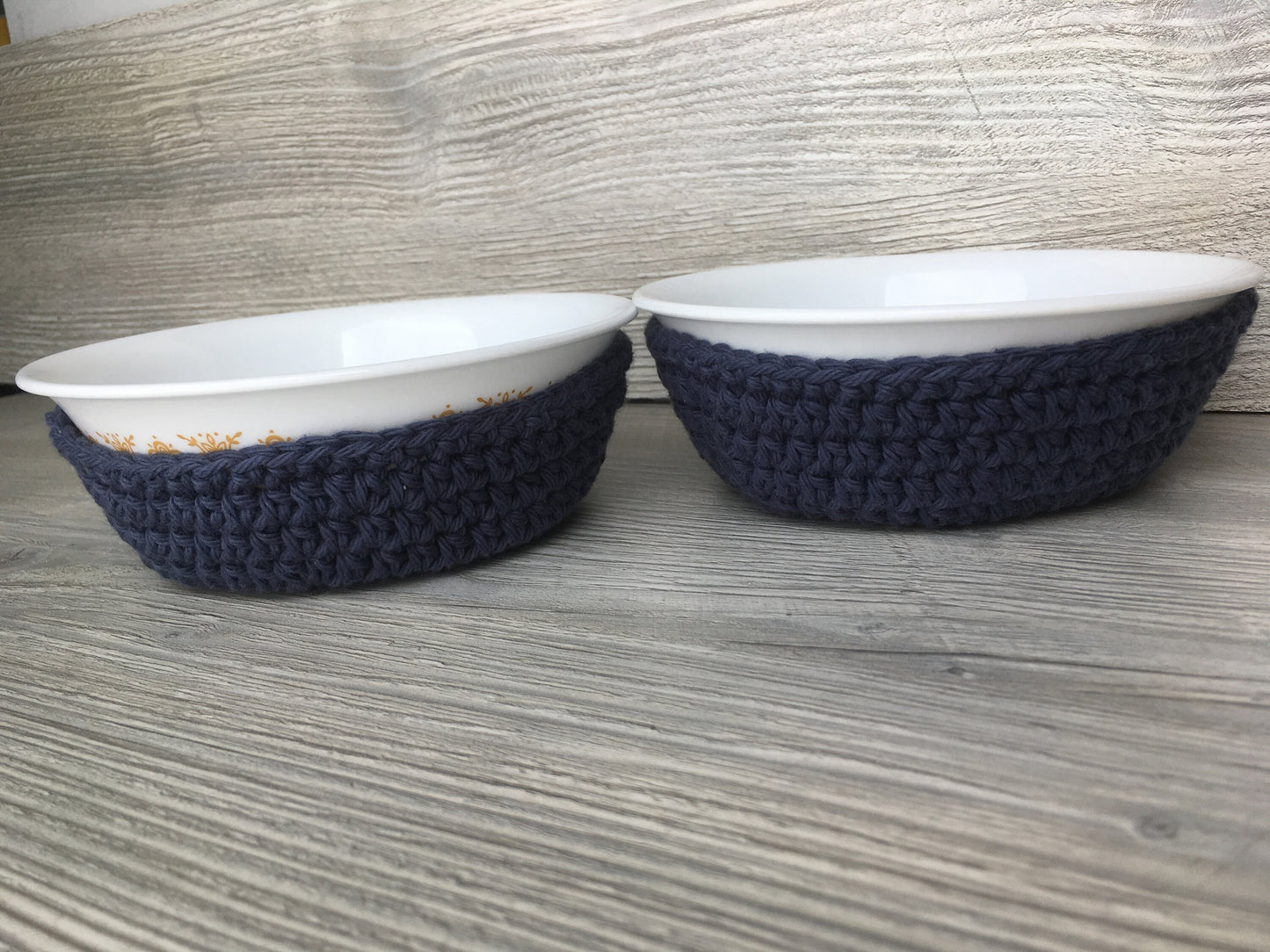 Crochet bowl cozy, reusable bowl holder, set of 2
