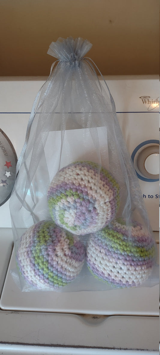 100% cotton dryer balls, vegan, eco-friendly, reusables (cotton candy color)