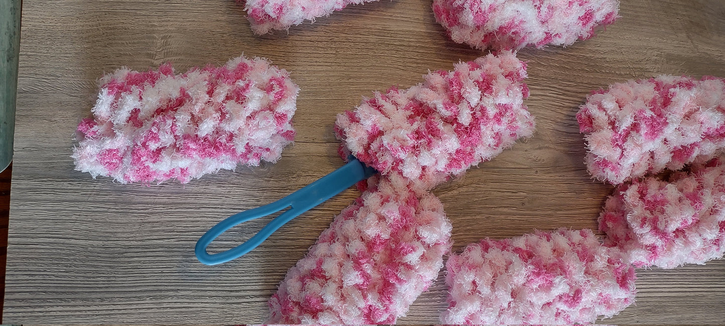 Pink swirl 360* reusable duster